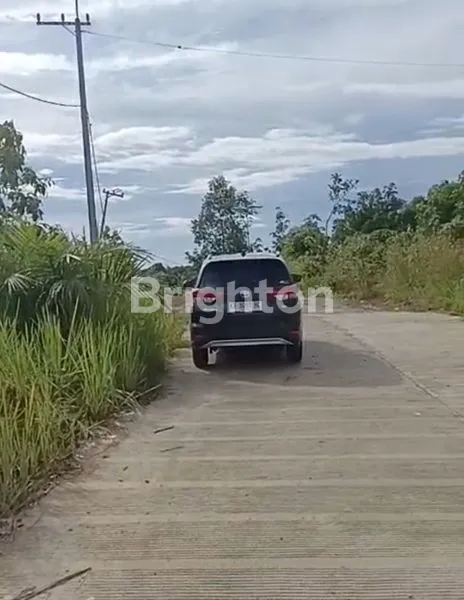 image TANAH EMPAT KAVLING AREA LAMARU (2)