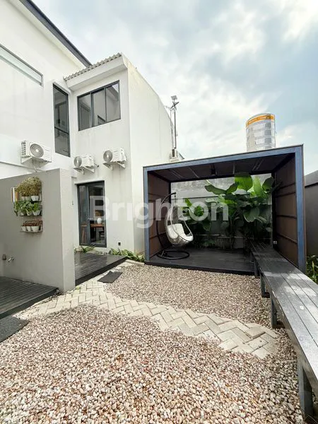 image RUMAH 2 LANTAI FURNISHED DEKAT UPN & BANDARA JUANDA (6)