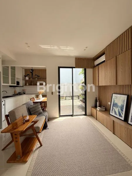 image RUMAH 2 LANTAI FURNISHED DEKAT UPN & BANDARA JUANDA (3)