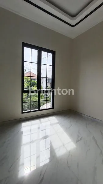 image ARAYA 2 MODERN KONTEMPORER MEWAH BARU GRESS (6)