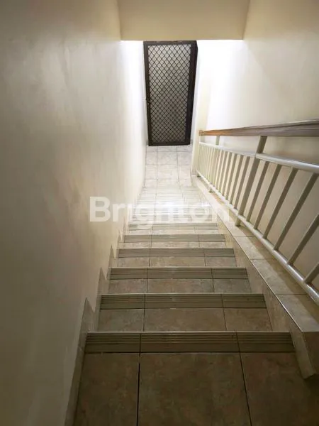 image RUKO 2 LANTAI 61M² PLONG BUAT USAHA DI KELAPA GADING JAKARTA UTARA (7)