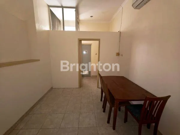 image RUKO 2 LANTAI 61M² PLONG BUAT USAHA DI KELAPA GADING JAKARTA UTARA (4)