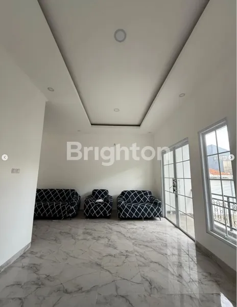 image DIJUAL RUMAH MEWAH SIAP HUNI (4)