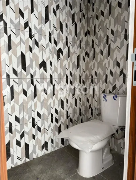 image DIJUAL RUMAH MEWAH SIAP HUNI (5)