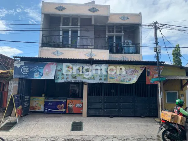 RUMAH USAHA DI SIDOTOPO WETAN