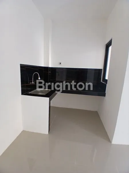 image JUAL RUMAH BARU SIAP HUNI 2 LANTAI  (5)