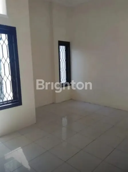 image RUMAH 2 LANTAI 800 JUTAAN DI SURABAYA TIMUR DEKAT KENJERAN, MERR, GALAXY MALL, LEBAK, PLOSO (4)