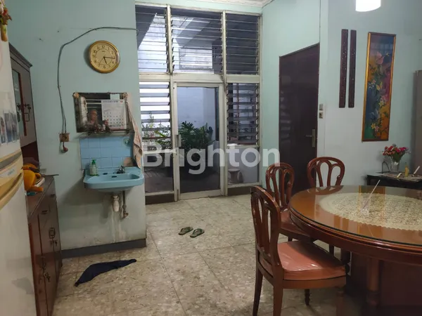 image [ DIJUAL/DISEWAKAN ] RARE OPPORTUNITY : PRESTIGIOUS UNIT AT PANGLIMA SUDIRMAN (0 JALAN RAYA) (4)