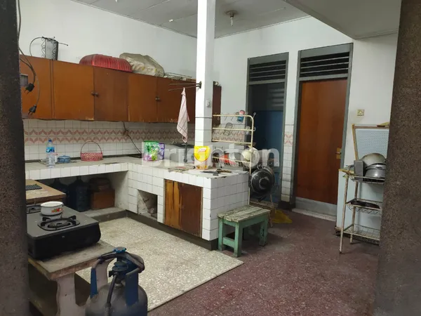 image [ DIJUAL/DISEWAKAN ] RARE OPPORTUNITY : PRESTIGIOUS UNIT AT PANGLIMA SUDIRMAN (0 JALAN RAYA) (5)