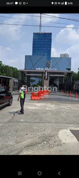 image RUMAH LOKASI STRATEGIS BANYAK KAMAR  DI KEBON JERUK, JAKARTA BARAT (8)