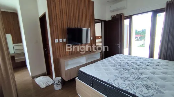 image RUMAH BARU STYLE VILLA  2 LANTAI\\NCLUSTER ONE GATE + SECURITY @ JIMBARAN (6)