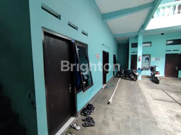 image RUMAH MEGA + KOST AKTIF 23 KAMAR DI JANTUNG KOTA SOLO – CASHFLOW JALAN! (8)