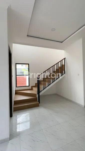 image NEW MINIMALIS DARMO SURABAYA  (2)