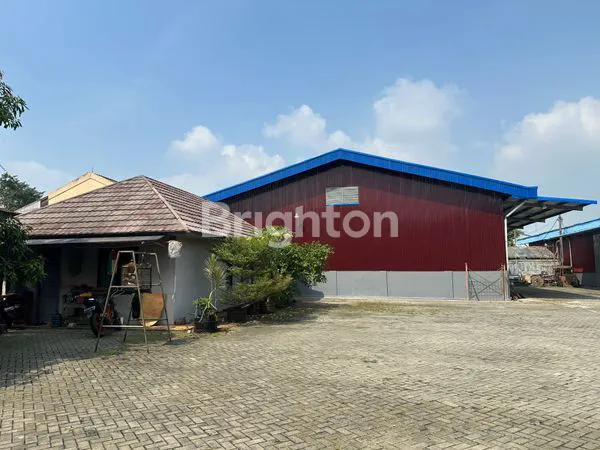 image GUDANG DISEWAKAN CIBINONG JALAN RAYA BOGOR (2)