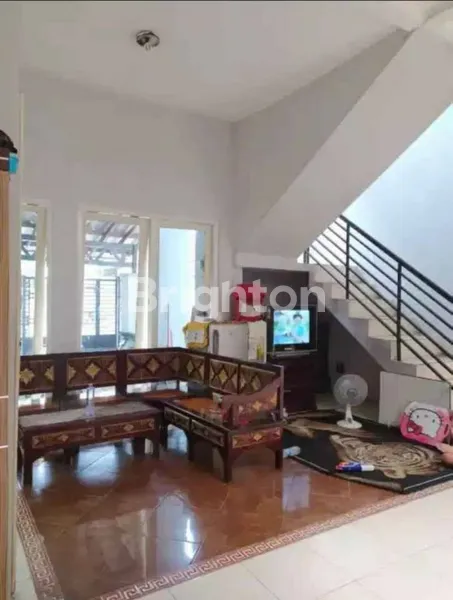 image DIJUAL RUMAH KOST AKTIF DI GAYUNGSARI DEKAT A YANI (5)