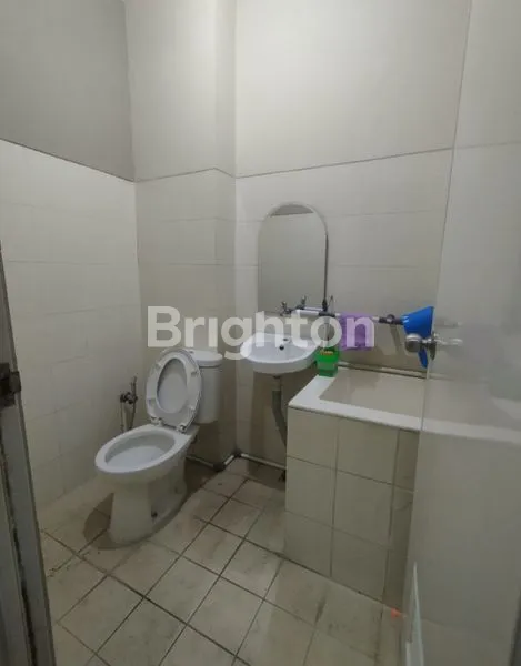 image RUKO ALICANTE LANTAI 3 SAJA FULL FURNISH GADING SERPONG TANGERANG (4)