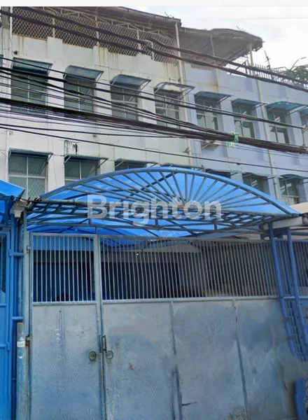 RUKO ATAU GUDANG 4 LANTAI 100M2 DI KEBON JERUK, JAKARTA BARAT, SHM