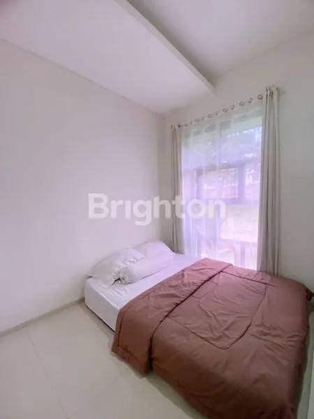 image RUMAH CANTIK POSISI HOOK SIAP HUNI DI CIKEAS CIBUBUR (6)