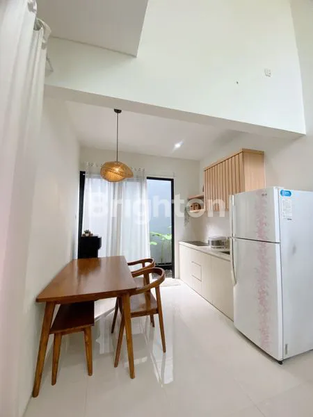 image RUMAH CANTIK POSISI HOOK SIAP HUNI DI CIKEAS CIBUBUR (3)