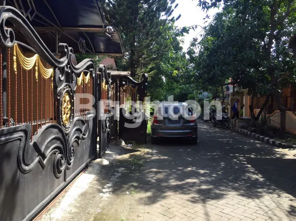 image RUMAH LUAS 207 HARGA 1M-AN AREA RUNGKUT BARATA, SURABAYA TIMUR (2)