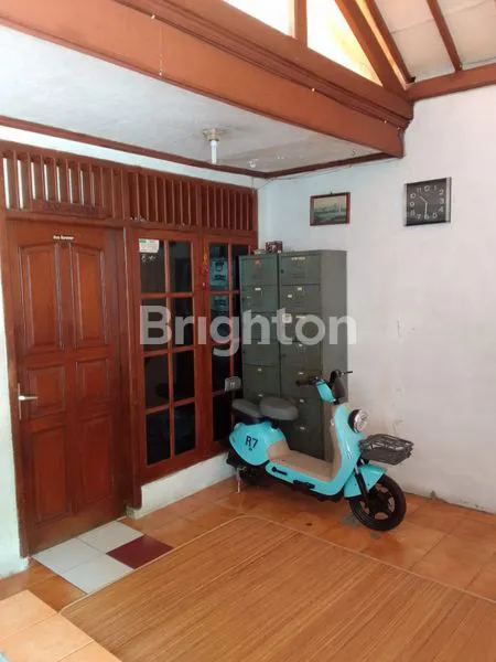 image RUMAH TUA JUAL HITUNG TANAH AREA MENTENG DALAM TEBET COCOK INVESTASI KOSAN (2)