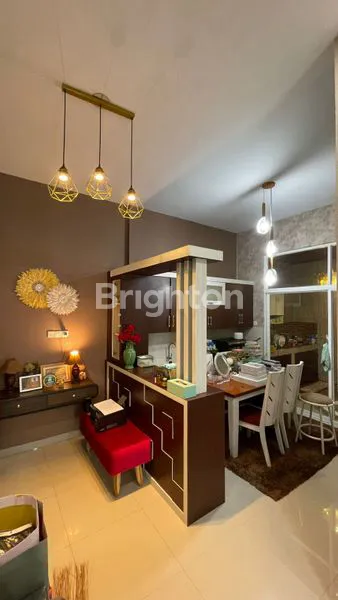 image RUMAH 2 LANTAI SIAP HUNI (5)