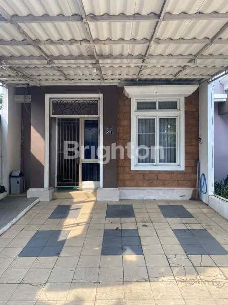 SEWA RUMAH STRATEGIS DI GADING SERPONG, DEKAT SEKOLAH & MALL