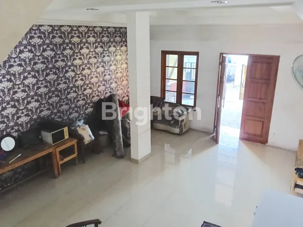 image RUKO DI JALAN RAYA TRAFFIC TINGGI JAGAKARSA JAKSEL (3)