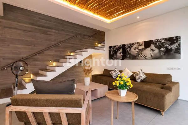 image EKSKLUSIF! VILLA 2 BR SUPER LUAS 300M² DI JANTUNG CENDRAWASIH, PETITENGET- BALI (7)