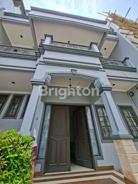DIJUAL RUMAH MEWAH DI KAWASAN TANJUNG DUREN | LOKASI STRATEGIS DEKAT PASAR TRADISIONAL KOPRO DIKELILINGI MALL BESAR JAKARTA BARAT SEPERTI CITRALAND MALL, CENTRAL PARK MALL DAN TAMAN ANGGREK MALL