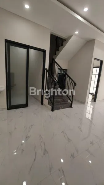 image RUMAH BARU PANTAI MENTARI DEKAT KENJERAN, RUNGKUT, MULYOREJO, GUNUNG ANYAR, MULYOSARI, SUKOLILO, PAKUWON CITY (5)