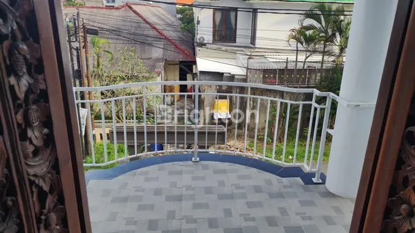 image RUMAH MEWAH 5 KT DI RENON, LUAS & SIAP HUNI (7)