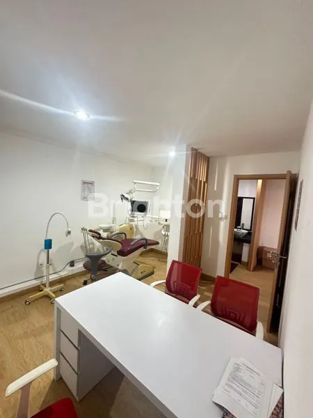 image RUKO 2 LANTAI DI SANUR, LOKASI PREMIUM & SIAP PAKAI (3)