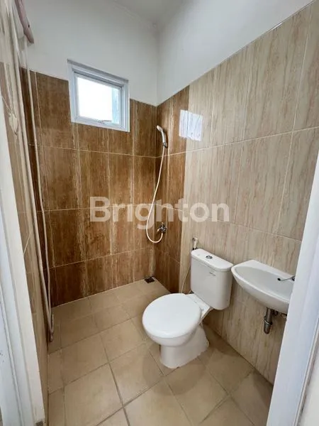 image HUNIAN MODERN 2 LANTAI SIAP HUNI DI BEKASI (7)