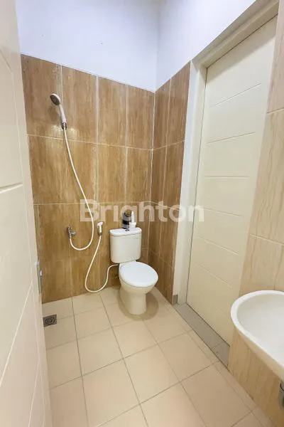 image HUNIAN MODERN 2 LANTAI SIAP HUNI DI BEKASI (2)