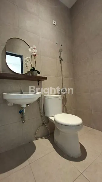 image HUNIAN YANG BERKUALITAS DAN NYAMAN DI SURABAYA TIMUR DENGAN LOKASI YANG SANGAT STRATEGIS (6)