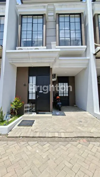 image HUNIAN YANG BERKUALITAS DAN NYAMAN DI SURABAYA TIMUR DENGAN LOKASI YANG SANGAT STRATEGIS (1)