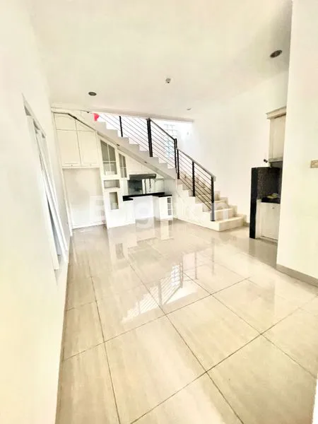 image HUNIAN BEBAS BANJIR MURAH (4)