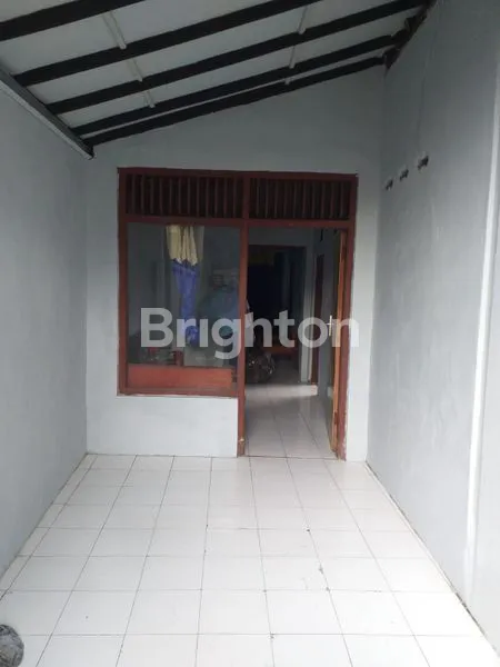 image DIJUAL RUMAH SIAP HUNI BEBAS BANJIR PUSPOWARNO SEMARANG BARAT (3)