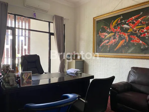 image GEDUNG KANTOR STRATEGIS – PIDADA UBUNG | GATSU BARAT (8)