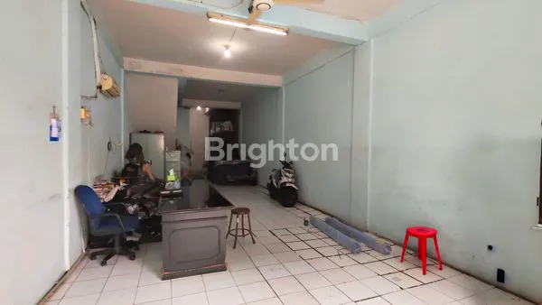 image RUKO GANDENG KOMERSIAL DI KAWASAN TEXTILE TANAH ABANG 3.5 LANTAI ADA LIFT BARANG  (2)