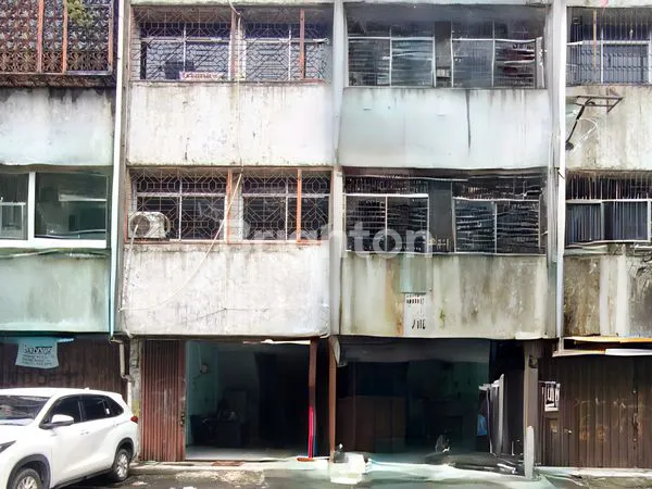 image RUKO GANDENG KOMERSIAL DI KAWASAN TEXTILE TANAH ABANG 3.5 LANTAI ADA LIFT BARANG  (1)