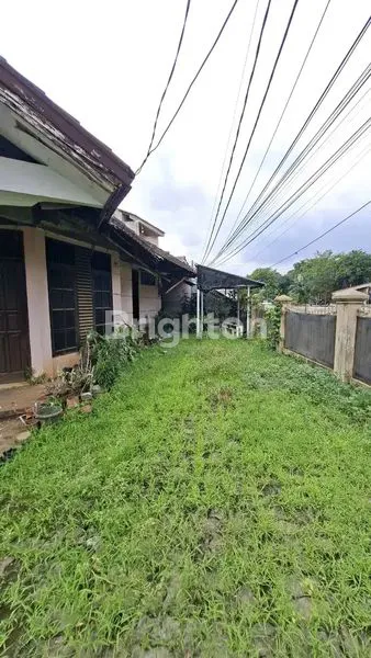 image RUMAH HOOK HALAMAN SUPER LUAS DEKAT STASIUN SUDIMARA (5)