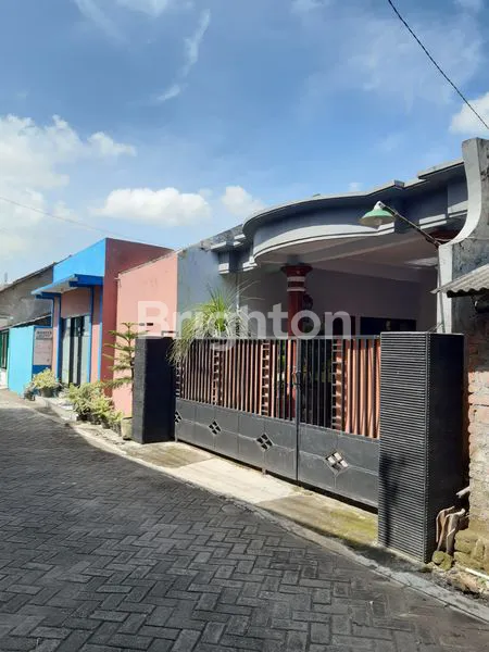 image RUMAH DAN TOKO (1)