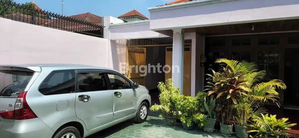 image RUMAH CANTIK DAN MENARIK DI PUSAT KOTA SOLO. (8)