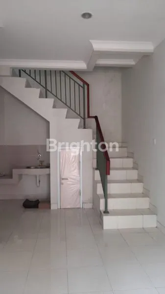 image RUMAH CLUSTER ARCADIA, GADING SERPONG (2)