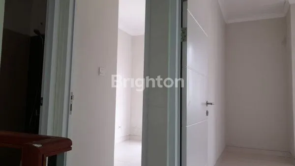 image RUMAH CLUSTER ARCADIA, GADING SERPONG (4)