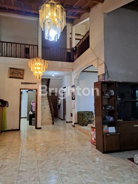 image RUMAH MEWAH 2 LANTAI DI PURI CIPAGERAN INDAH 1, LT 216M² (4)