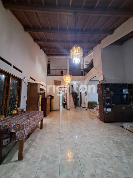 image RUMAH MEWAH 2 LANTAI DI PURI CIPAGERAN INDAH 1, LT 216M² (6)