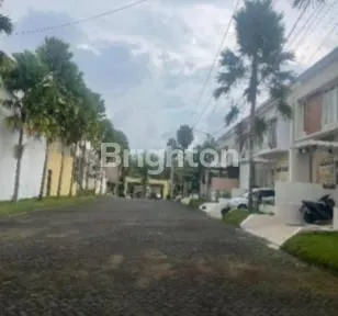 image RUMAH DIJUAL DI PERUM MOUNTAIN BOULEVARD (3)